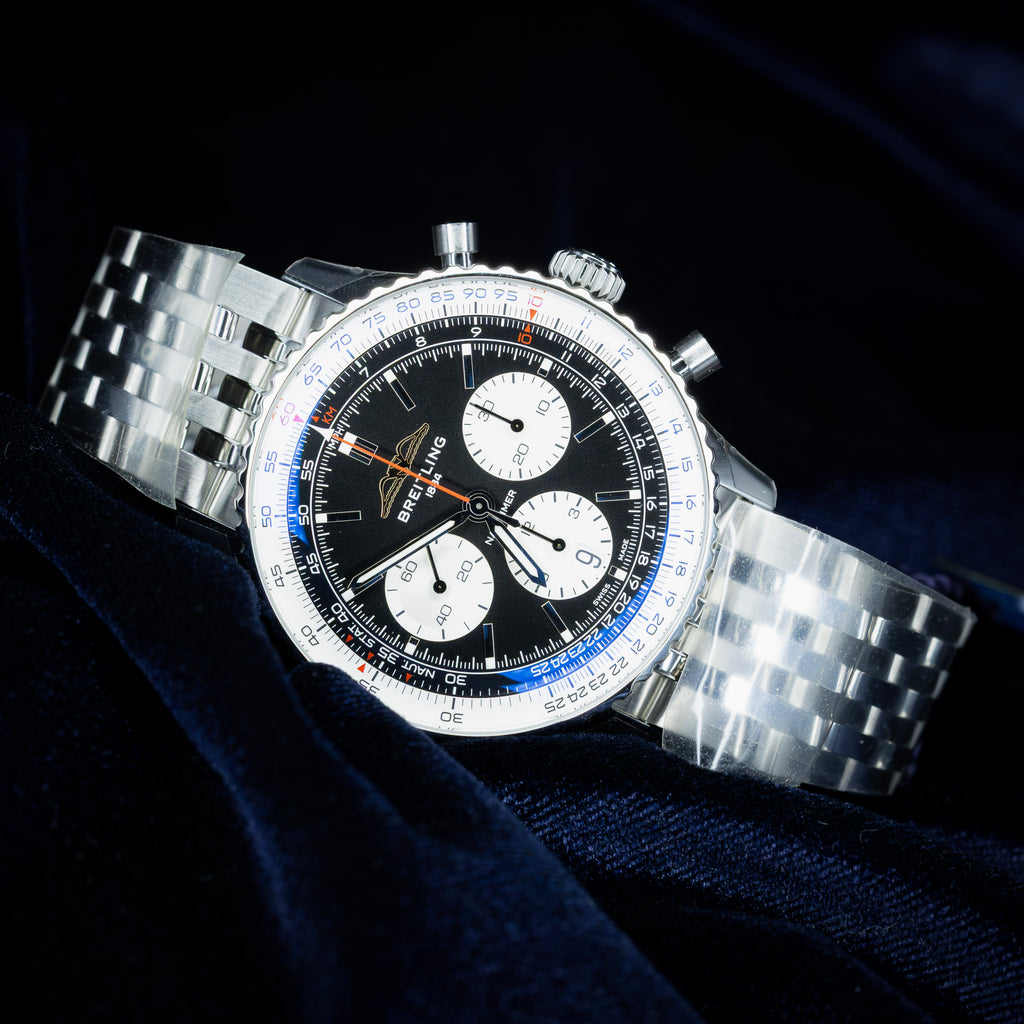 2025 NEW Breitling Navitimer AB0138 – 43mm B01 Chronograph Black Dial B&P